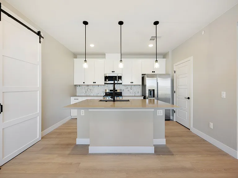 16335 Askins Loop #N2 — Photo 4