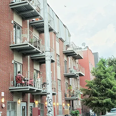 Rented by Signature Property Realty | media 28