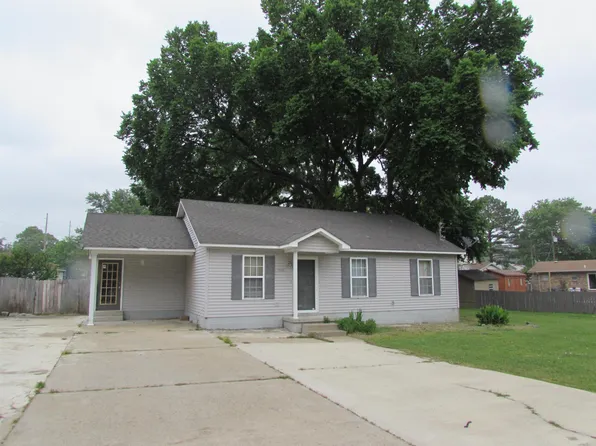 1510 Byron St, Dyersburg, TN 38024