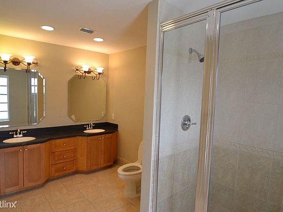 38e3af1e-f7d7-42bc-8f69-4bf0d33610cd-w_1500-h_1000