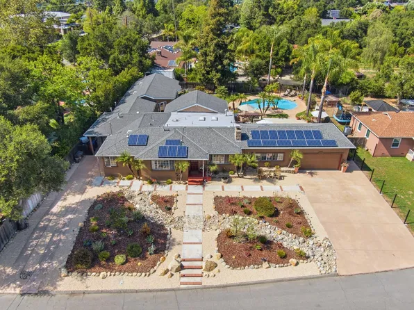 25 Feliz Dr, Oak View, CA 93022