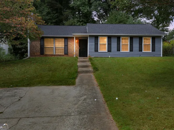 743 Martin Rd, Stone Mountain, GA 30088