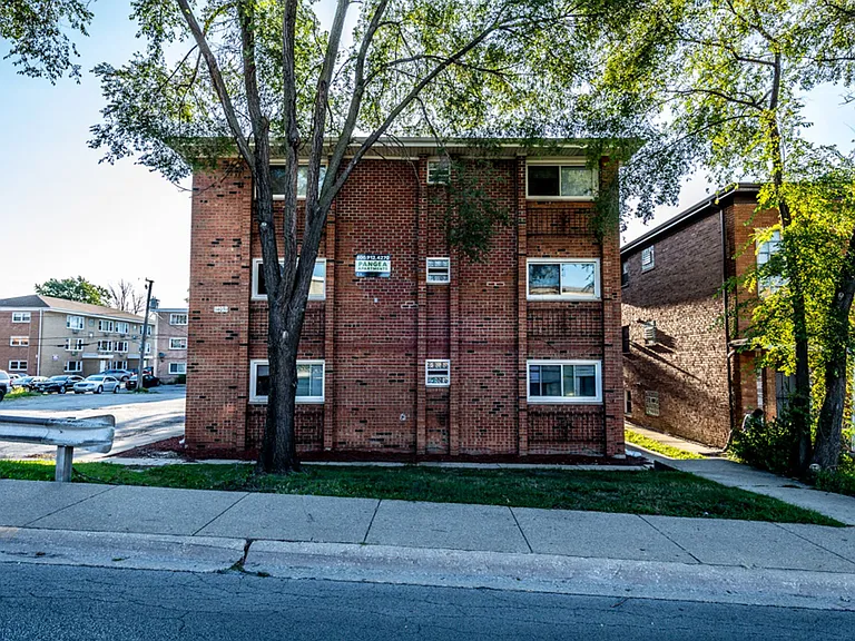 14031 S School — Photo 9