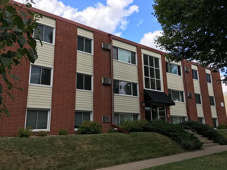 1955 Marshall Ave — Photo 1