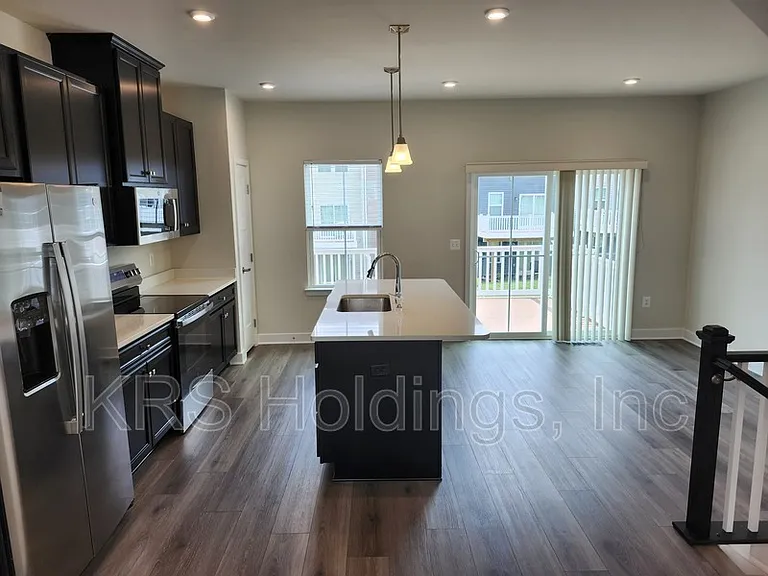 4257 Fountainbridge Ct — Photo 12