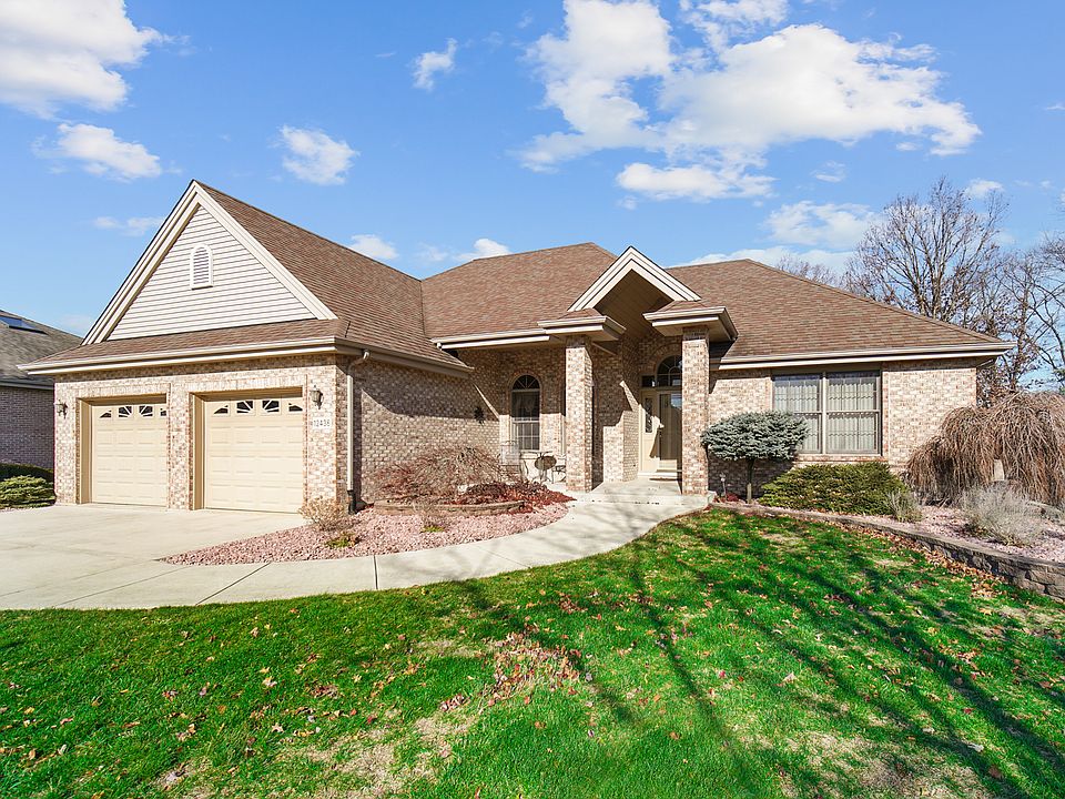 1st image of 12436 Rosewood Dr