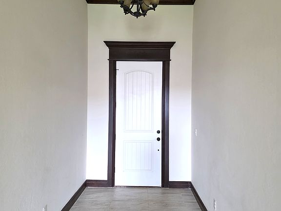 2nd image of 9328 SW 40th St