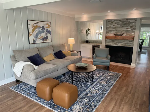 205 World Of Tennis Sq, Austin, TX 78738