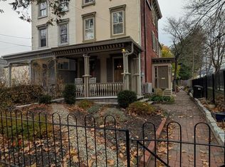 407 N 2nd St, Camden, NJ 08102