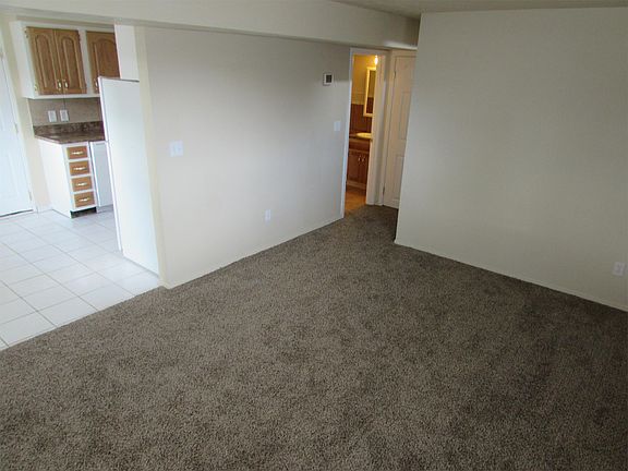 4th image of 4498 S Dean Dr APT A