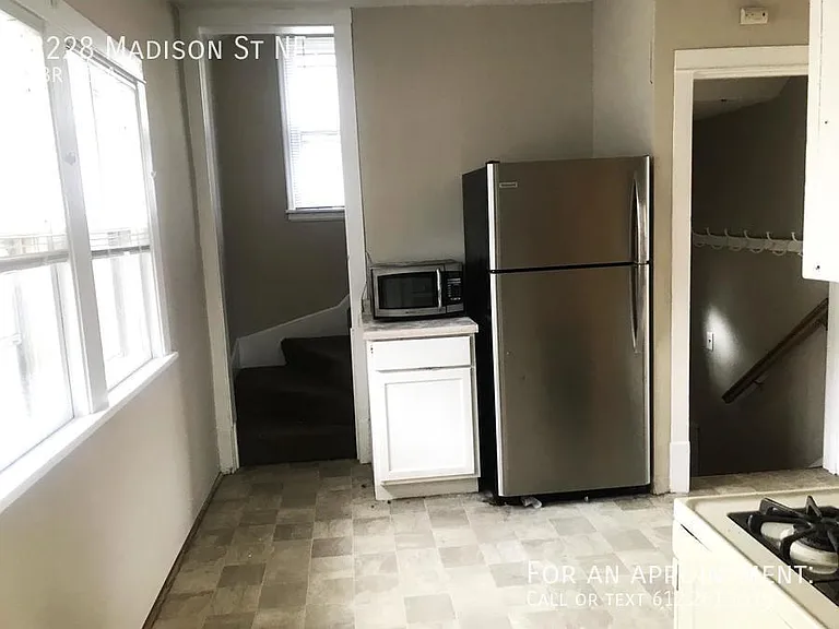 2228 Madison St NE — Photo 4