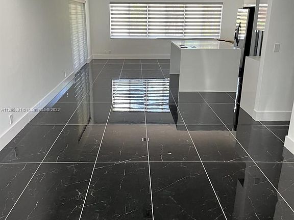 2nd image of 561 NW 48th Pl #0