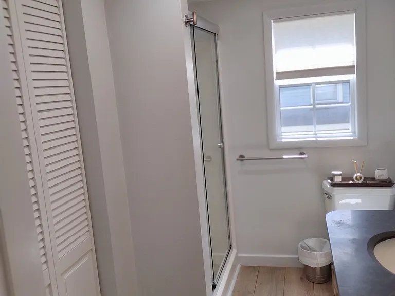 2328 Cedar Ln #B — Photo 17