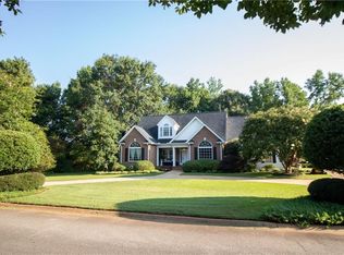 101 Moorhaven Dr, Liberty, SC 29657