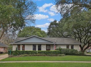 15427 Banff St, Houston, TX 77062