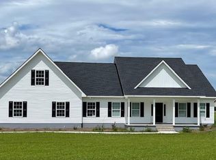 4124 Mulligan Cir, Blackshear, GA 31516