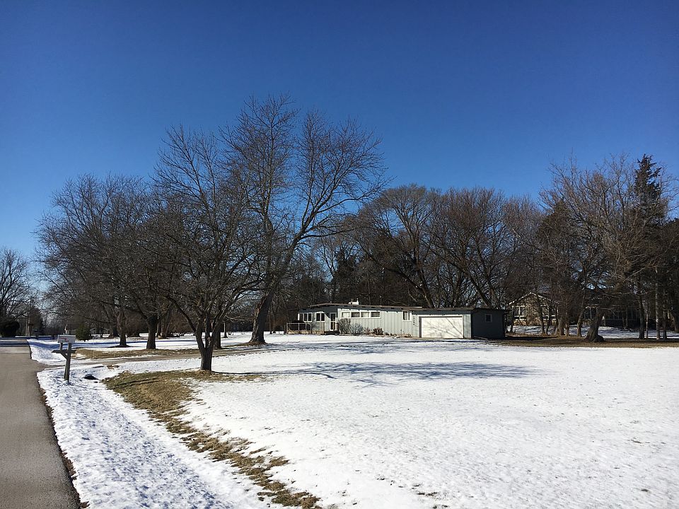 2nd image of 19240 Lothmoor Drive Lower