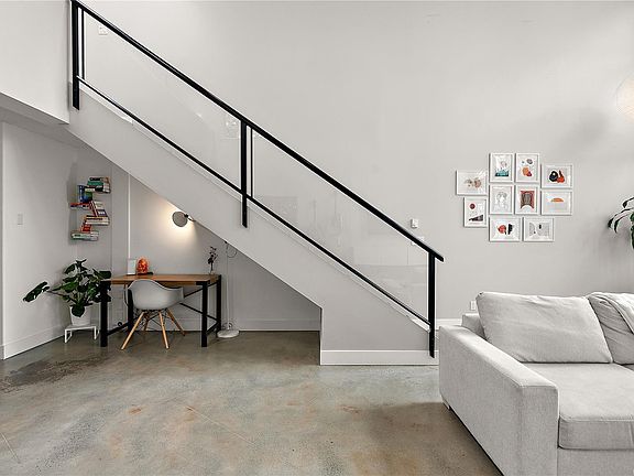 5th image of 407 William St #7