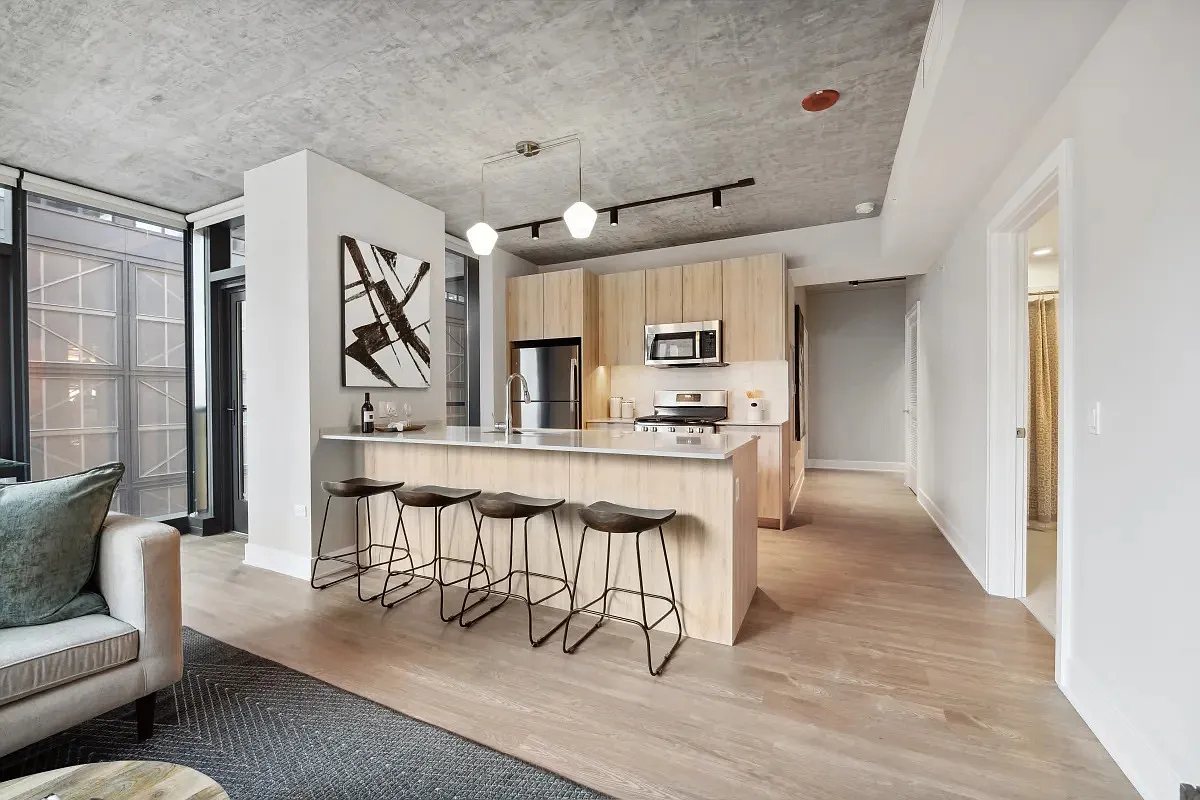 Building Photo - 1201 W Adams St #1601