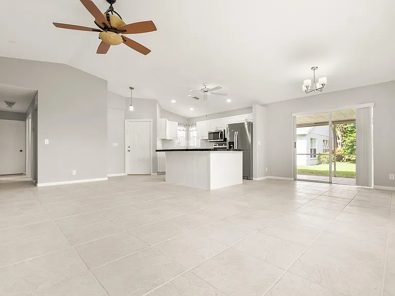 1209 Pine Sage Cir — Photo 36