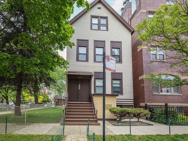 1st image of 1354 W George St APT 1