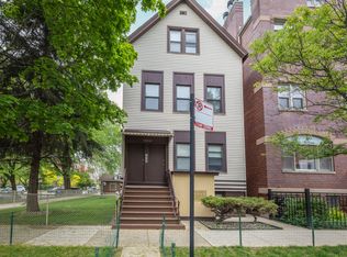 1354 W George St APT 1, Chicago, IL 60657