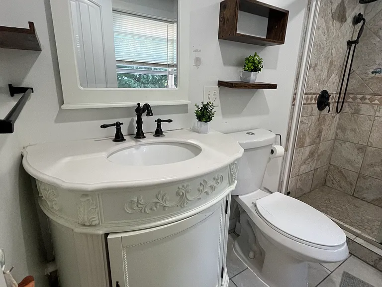 9 Walcott St #A — Photo 22