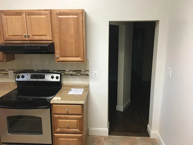 1210 Delafield Pl NW #1 — Photo 9