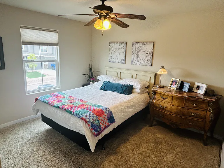 Second bedroom next to the laundry room.