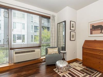 1125 NW 9th Ave APT 326, Portland, OR, 97209