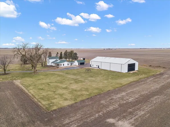 20710 E 200 North Rd, Le Roy, IL 61752