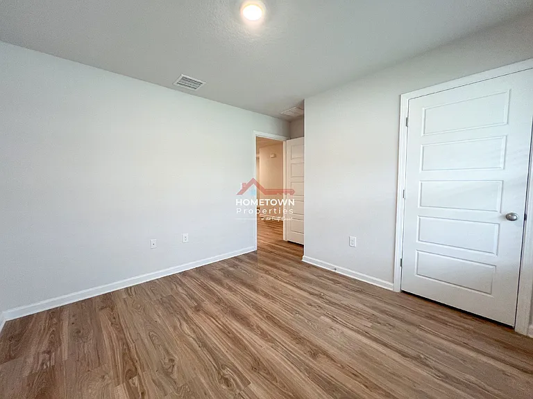 6351 Burrow Ln — Photo 21