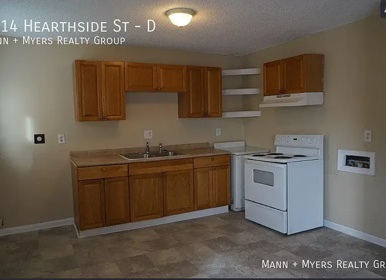 1214 Hearthside St #D — Photo 4