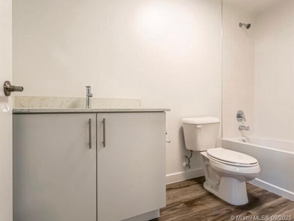 1st image of 3722 NW 22nd Ave #202