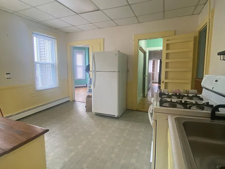414 Putnam Ave #1 — Photo 5