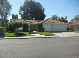 2811 Peach Tree St, Hemet, CA 92545