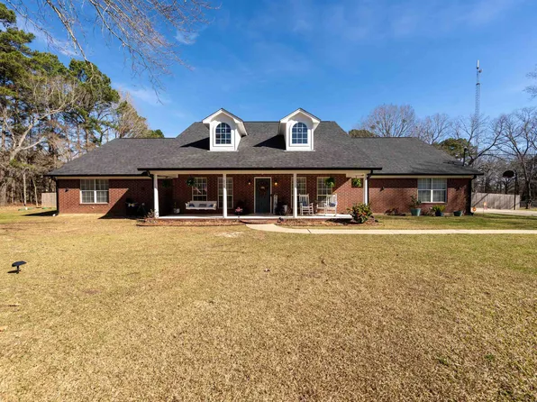 279 Rocking Chair Rd, Kilgore, TX 75662