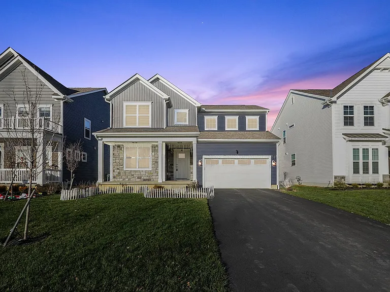 7343 Quailview Dr #A — Photo 2