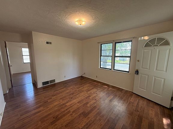 3rd image of 305 W 26th St #3