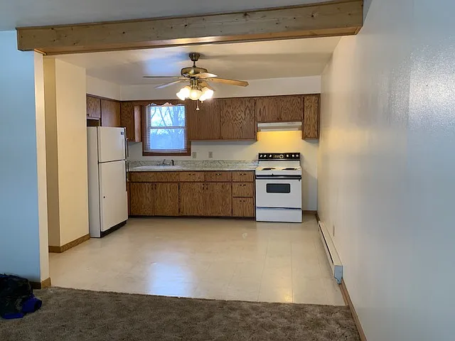 502 Hillside Ter — Photo 4