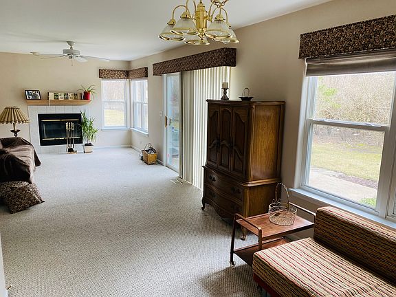 3rd image of 9321 Forest Glen Ct #1