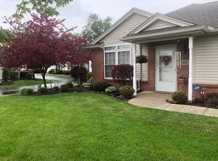 2418 Sutton Dr, Temperance, MI 48182