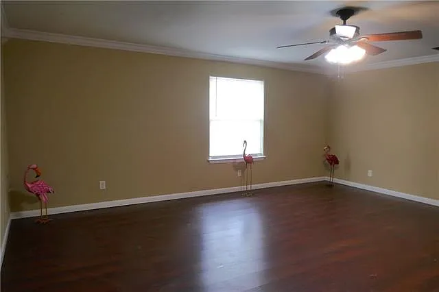 2200 Delaware Ave — Photo 22