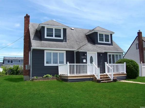3971 Wellwood Road, Seaford, NY 11783