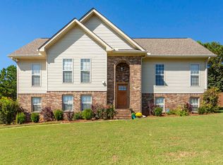 240 Cottage Ct, Springville, AL 35146