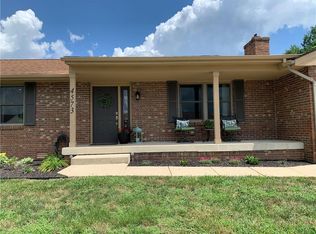 4573 Hackberry Dr, Columbus, IN 47201