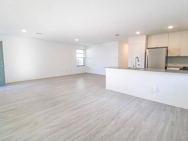 3642 Millbrook Way — Photo 5