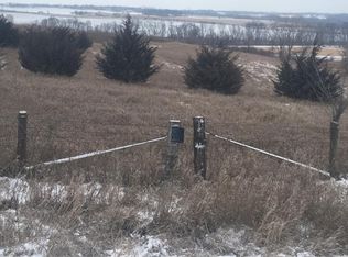 4000 Nelson Creek Rd, Center Pt, IA 52213