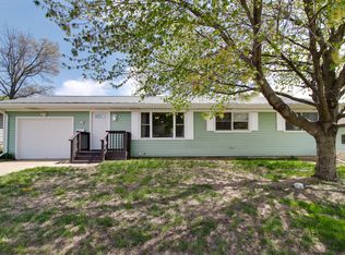 31 Brookwood Dr, Normal, IL 61761