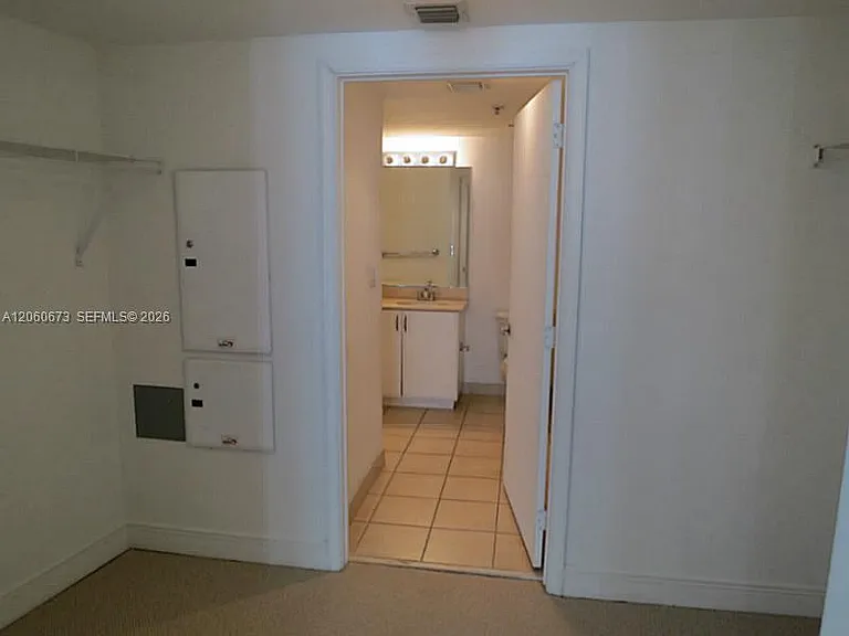 1750 N Bayshore Dr #2909 — Photo 8